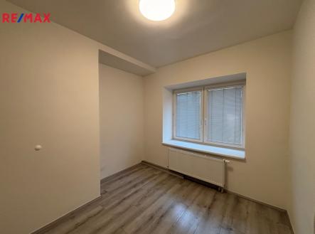 Pronájem bytu, 2+kk, 42 m²