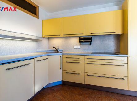 Pronájem bytu, 1+1, 38 m²