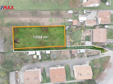 Prodej pozemku pro bydlení, 1 058 m² obrázek