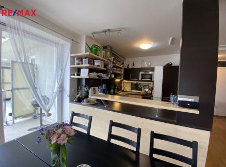 Pronájem bytu, 3+kk, 116 m²