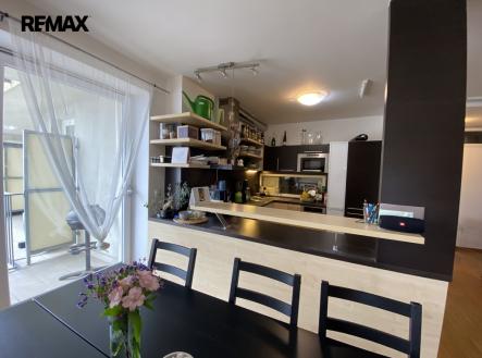 Pronájem bytu, 3+kk, 116 m²