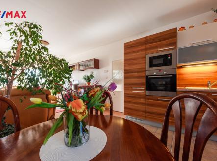 Prodej bytu, 3+kk, 80 m²