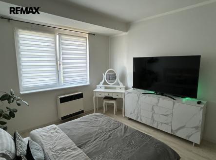 Pronájem bytu, 1+1, 28 m²