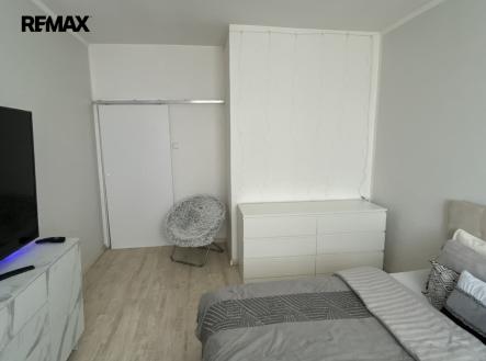 Pronájem bytu, 1+1, 28 m²