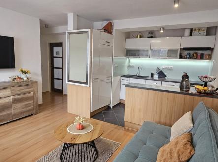 Prodej bytu, 3+kk, 67 m²