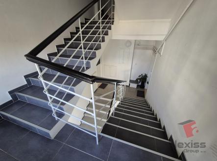 Pronájem bytu, atypický, 85 m²