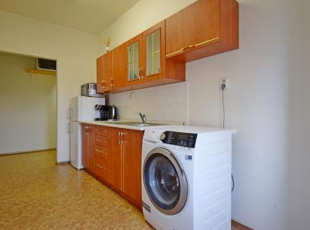 Pronájem kanceláře, 43 m²