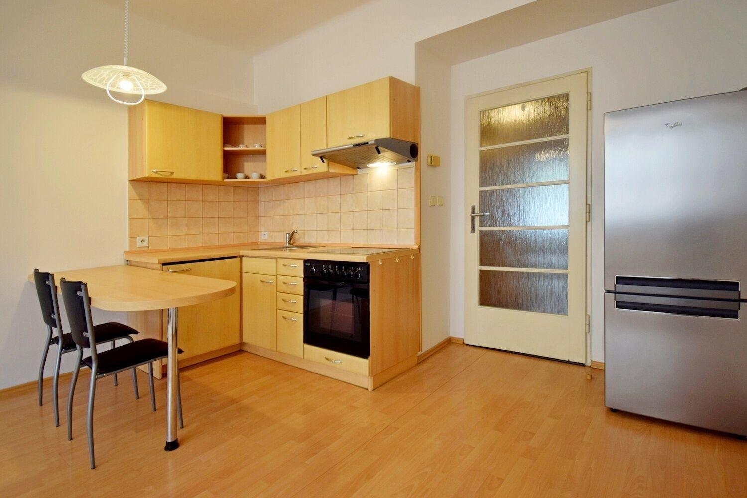 Hezký 2+kk, 48 m2 u parku Grébovka, Praha 10 - Vršovice