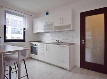 Pronájem bytu, 1+1, 35 m²