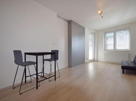 Pronájem bytu, 2+kk, 58 m²