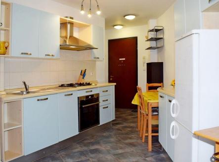 Pronájem bytu, 2+kk, 63 m²