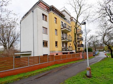 Pronájem bytu, 3+kk, 55 m²