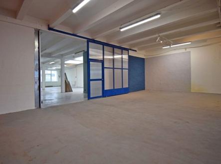 Pronájem komerčního objektu, sklad, 202 m²