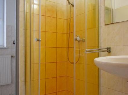 Pronájem kanceláře, 626 m²