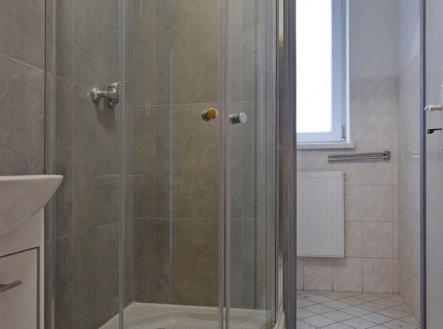 Pronájem kanceláře, 626 m²