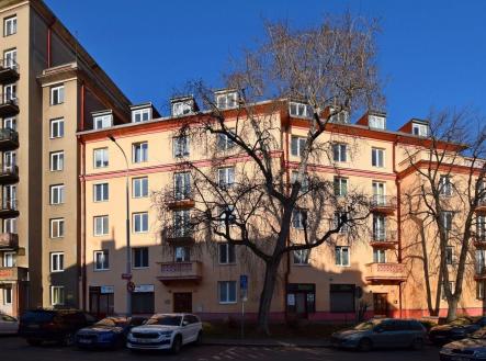 Pronájem bytu, 1+1, 37 m²