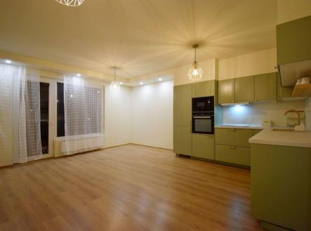 Pronájem bytu, 2+kk, 65 m²