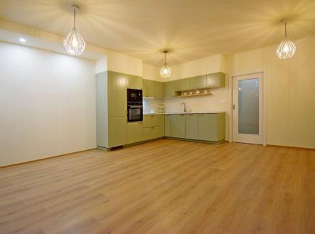 Pronájem bytu, 2+kk, 65 m²