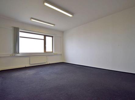 Pronájem kanceláře, 27 m²