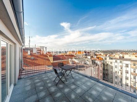 Pronájem bytu, 4+kk, 156 m²