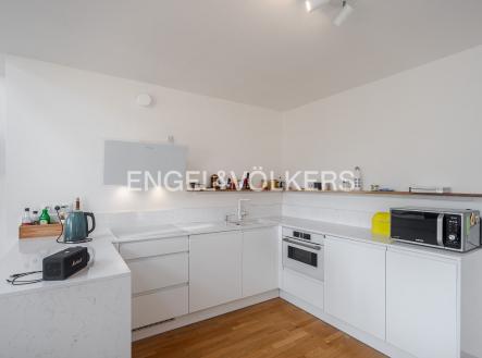 Pronájem bytu, 4+kk, 156 m²