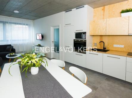 Pronájem bytu, 2+kk, 55 m²