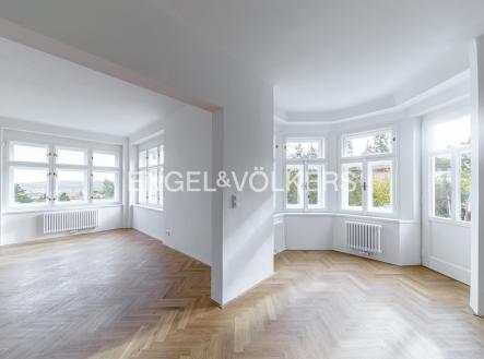 Pronájem domu/vily, 356 m²