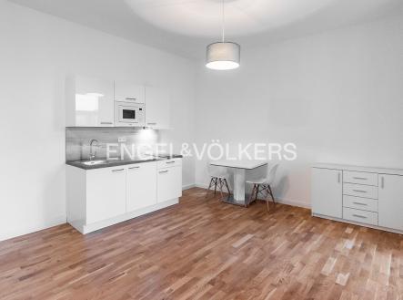 Pronájem bytu, 1+kk, 40 m²