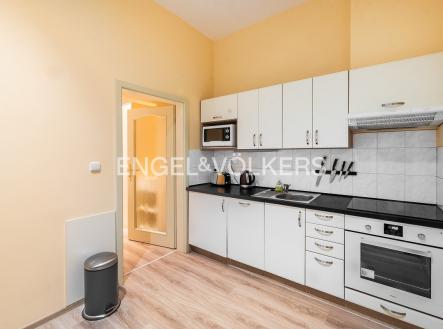 Pronájem bytu, 1+kk, 40 m²