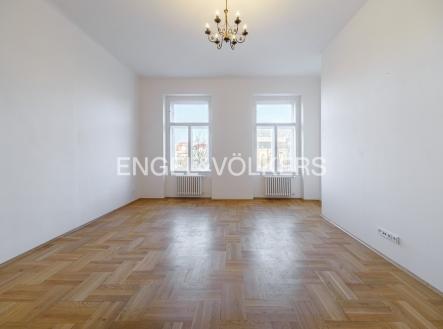 Pronájem bytu, 3+1, 130 m² obrázek