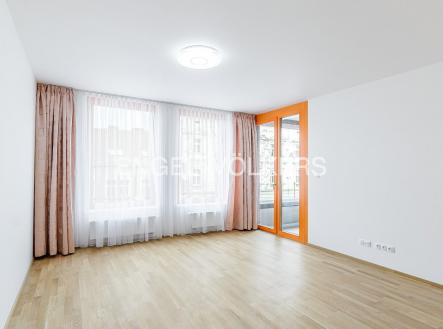 Pronájem bytu, 3+kk, 92 m²