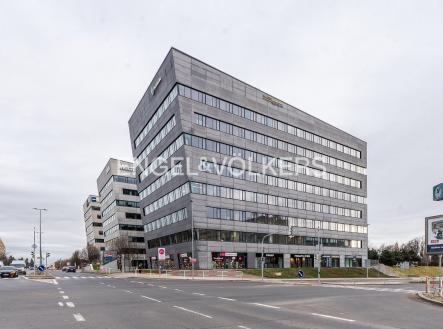 Pronájem kanceláře, 1 106 m²