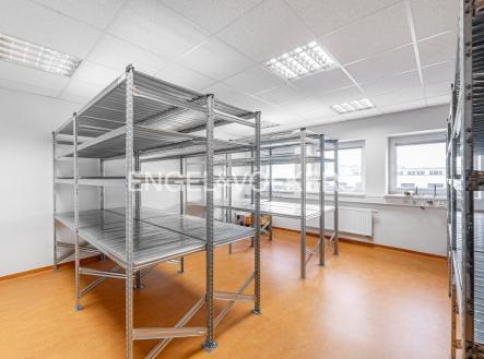 Pronájem kanceláře, 123 m²