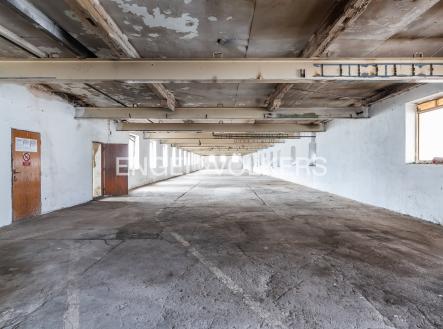 Pronájem komerčního objektu, sklad, 1 551 m² obrázek
