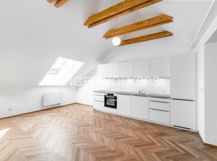 Pronájem bytu, 4+kk, 153 m²