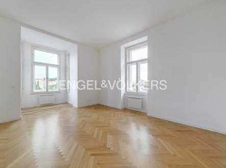 Pronájem bytu, 1+kk, 42 m² obrázek