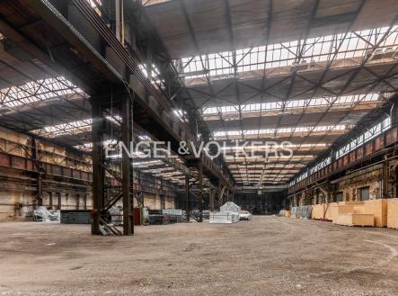 Pronájem komerčního objektu, sklad, 26 705 m²