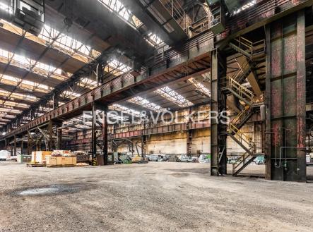 Pronájem komerčního objektu, sklad, 26 705 m²