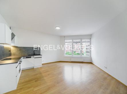 Pronájem bytu, 2+kk, 55 m²