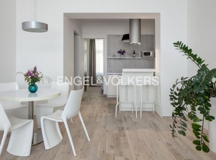 Pronájem bytu, 2+kk, 52 m²