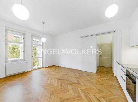 Pronájem bytu, 2+kk, 50 m²