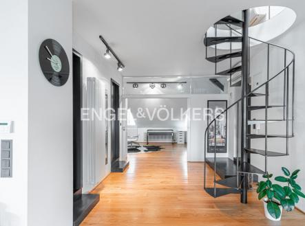 Prodej bytu, 3+kk, 101 m²