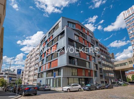 Pronájem obchodní prostor, 114 m²