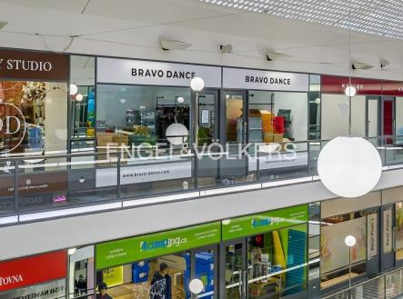 Pronájem obchodní prostor, 62 m²