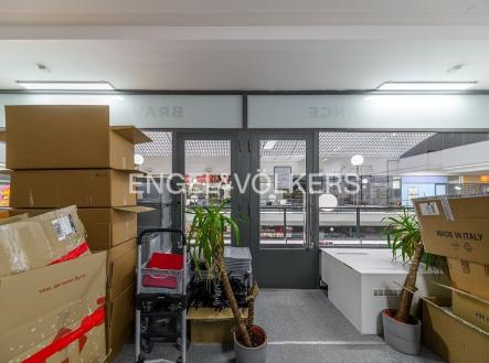 Pronájem obchodní prostor, 62 m²