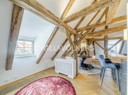 Pronájem bytu, 2+kk, 82 m²