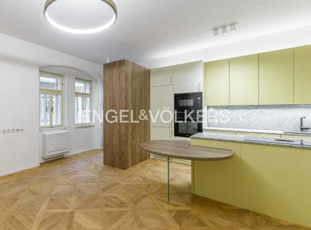 Pronájem bytu, 2+kk, 44 m²