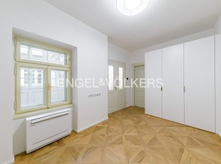 Pronájem bytu, 2+kk, 44 m²