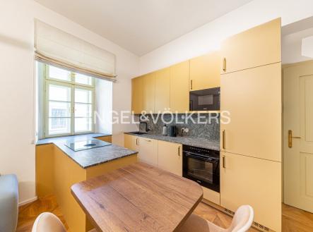 Pronájem bytu, 2+kk, 39 m²