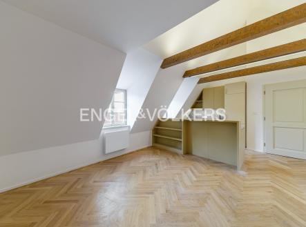 Pronájem bytu, 3+kk, 64 m²